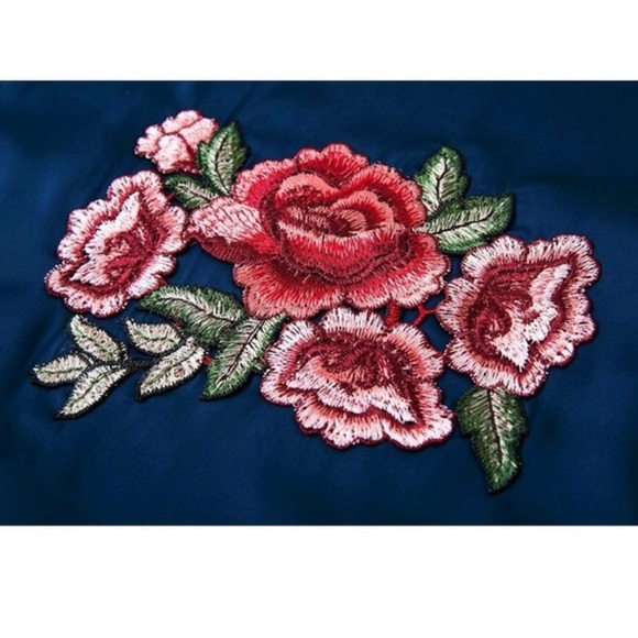 Off Shoulder Flower Print Dress - Picture 2 of 4